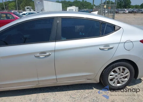 2017 Hyundai Elantra Se из США, поврежденный, VIN 5NPD74LFXHH200872